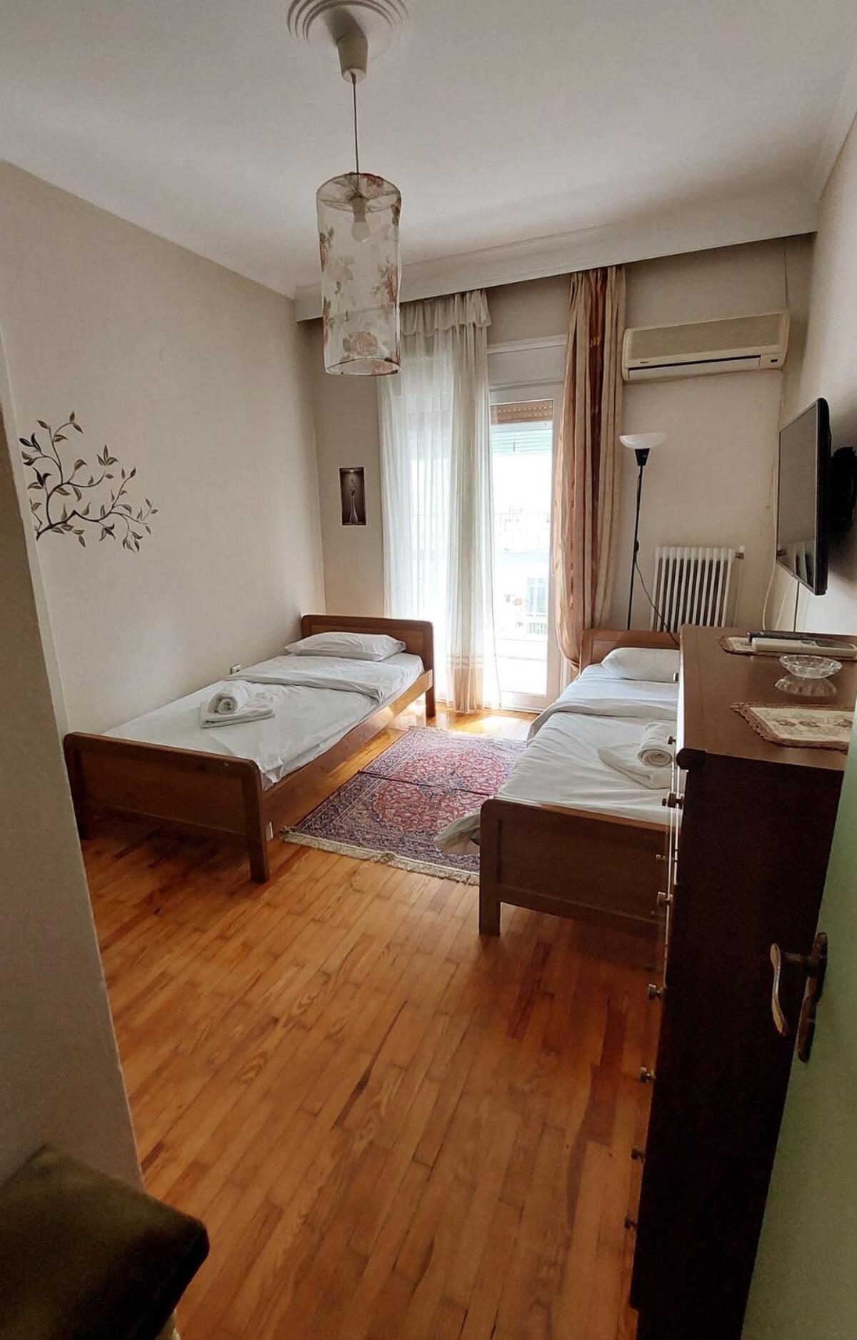 Sonia'S Skg 3 Bedroom Family Apartment - Near Metro Thessaloníki Ngoại thất bức ảnh